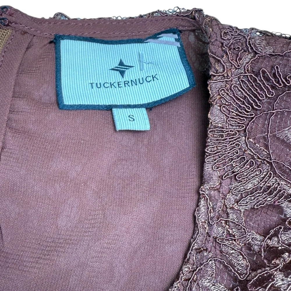 Tuckernuck ballet lace cristiana dress lace red and green midi SMALL GUC‎